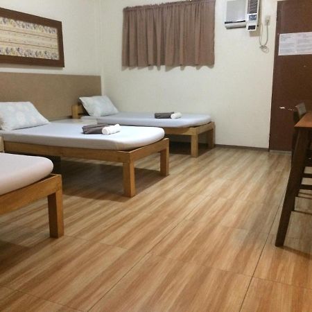 Crisfil'S Lodge Incorporated Dumaguete City Exterior foto